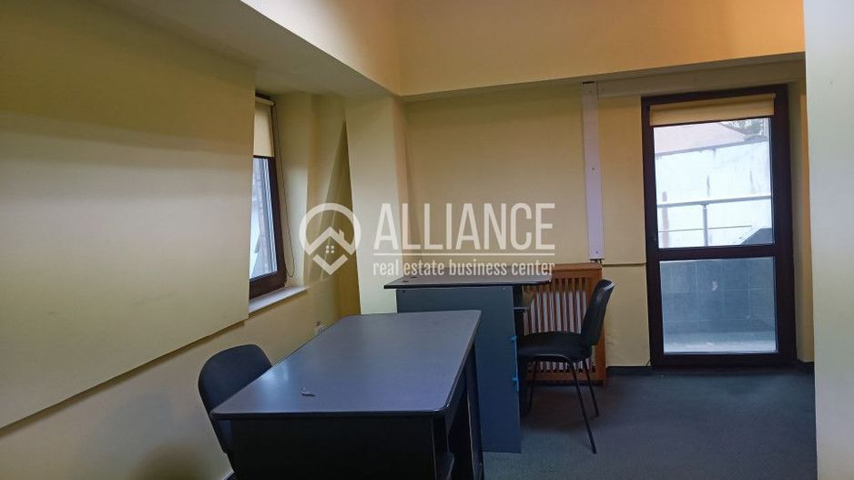 CENTRU PIATA UNIRII(COD03) - Birou cu terasa si grup sanitar propriu ! - Poză 36