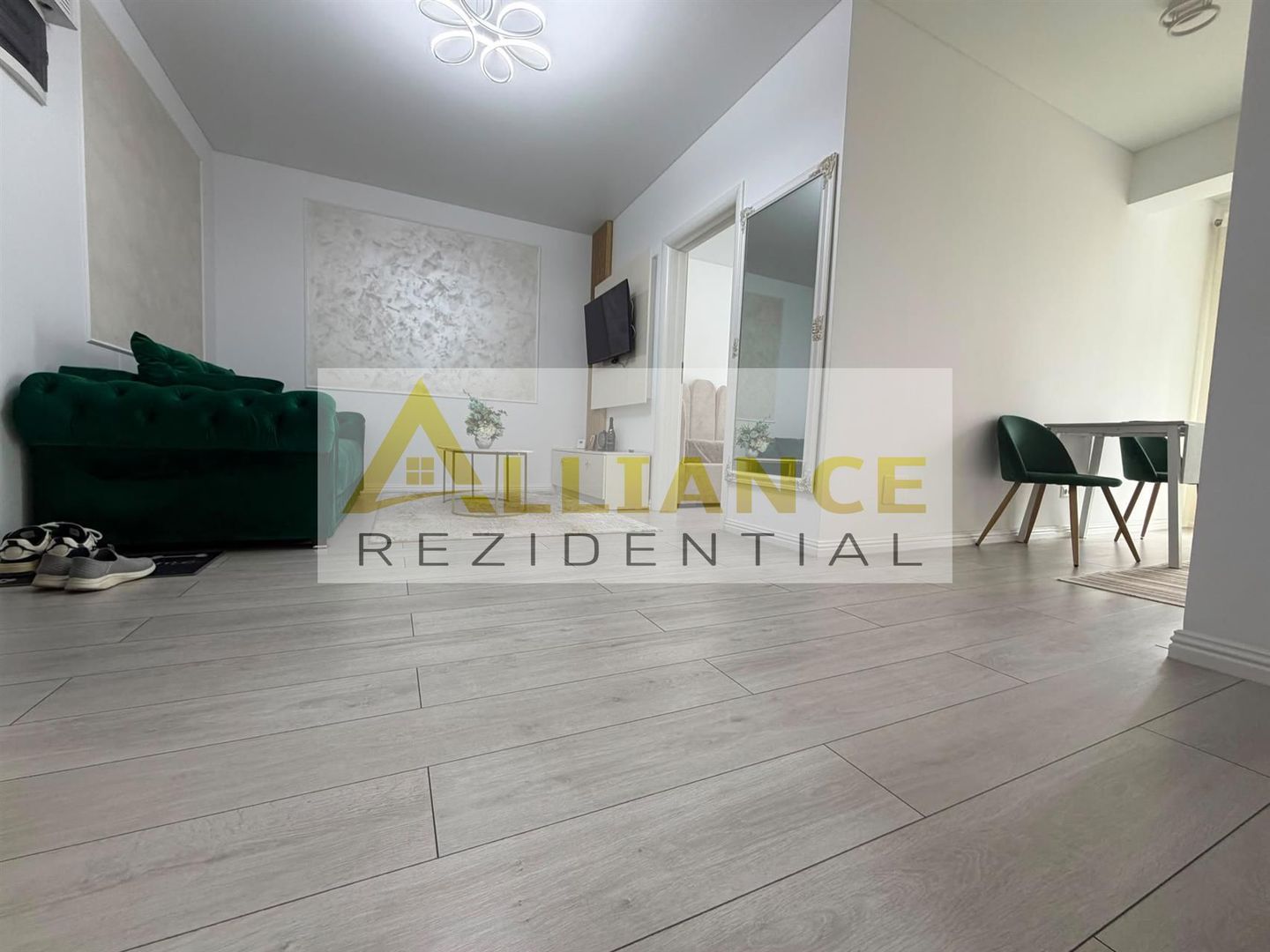 3 CAMERE - APOLLO - 2 MINUTE METROU BERCENI - 145.000â¬ - Poză 1