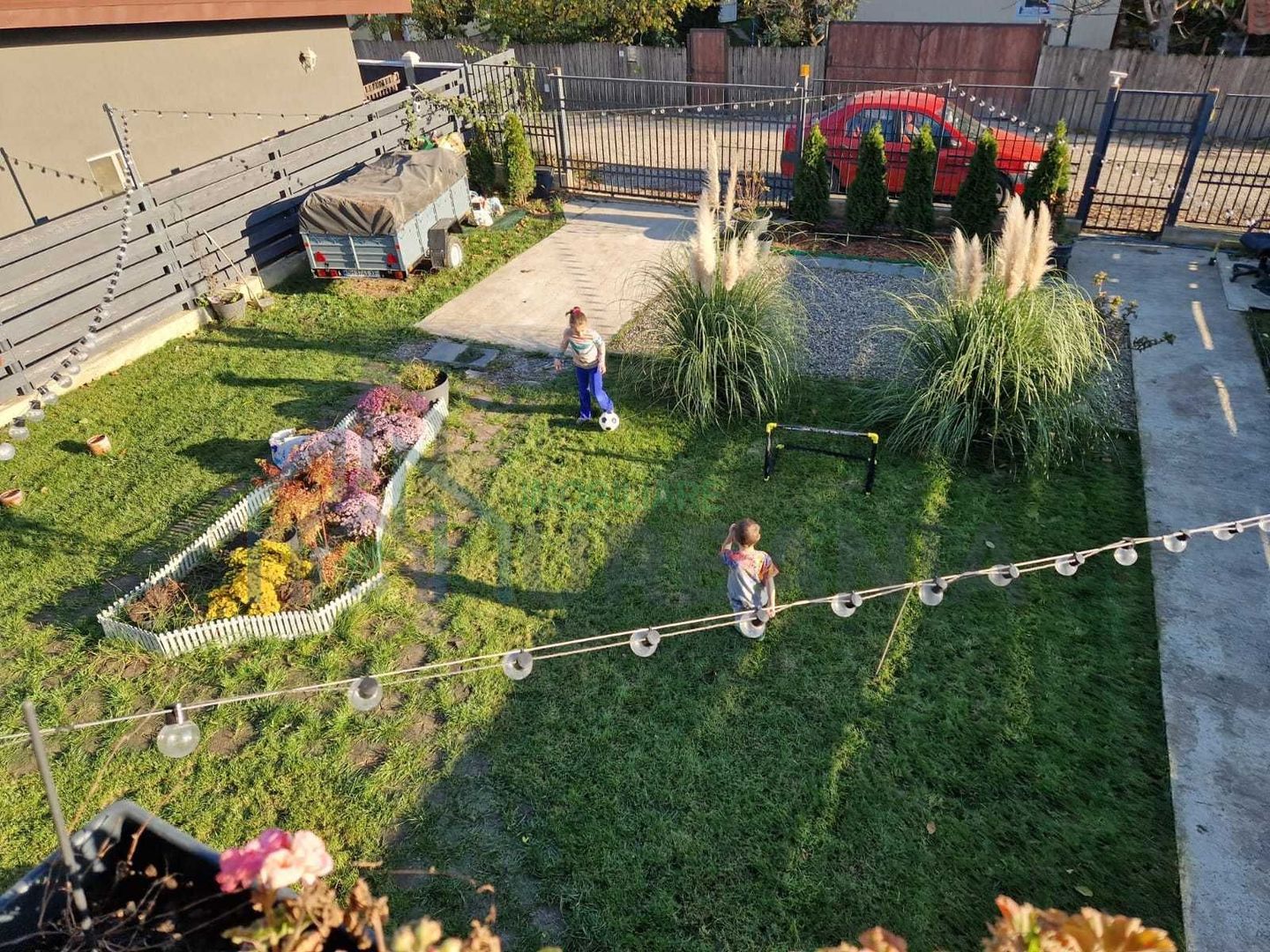 Inchiriere casa 3 dormitoare + curte generoasa - Poză 2