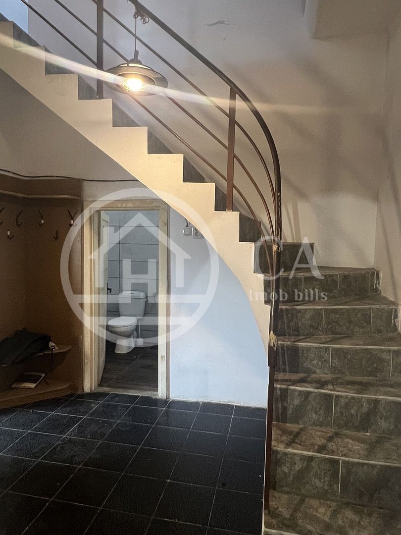 Casa cu 6 camere de inchiriat zona centrala, Oradea - Poză 9