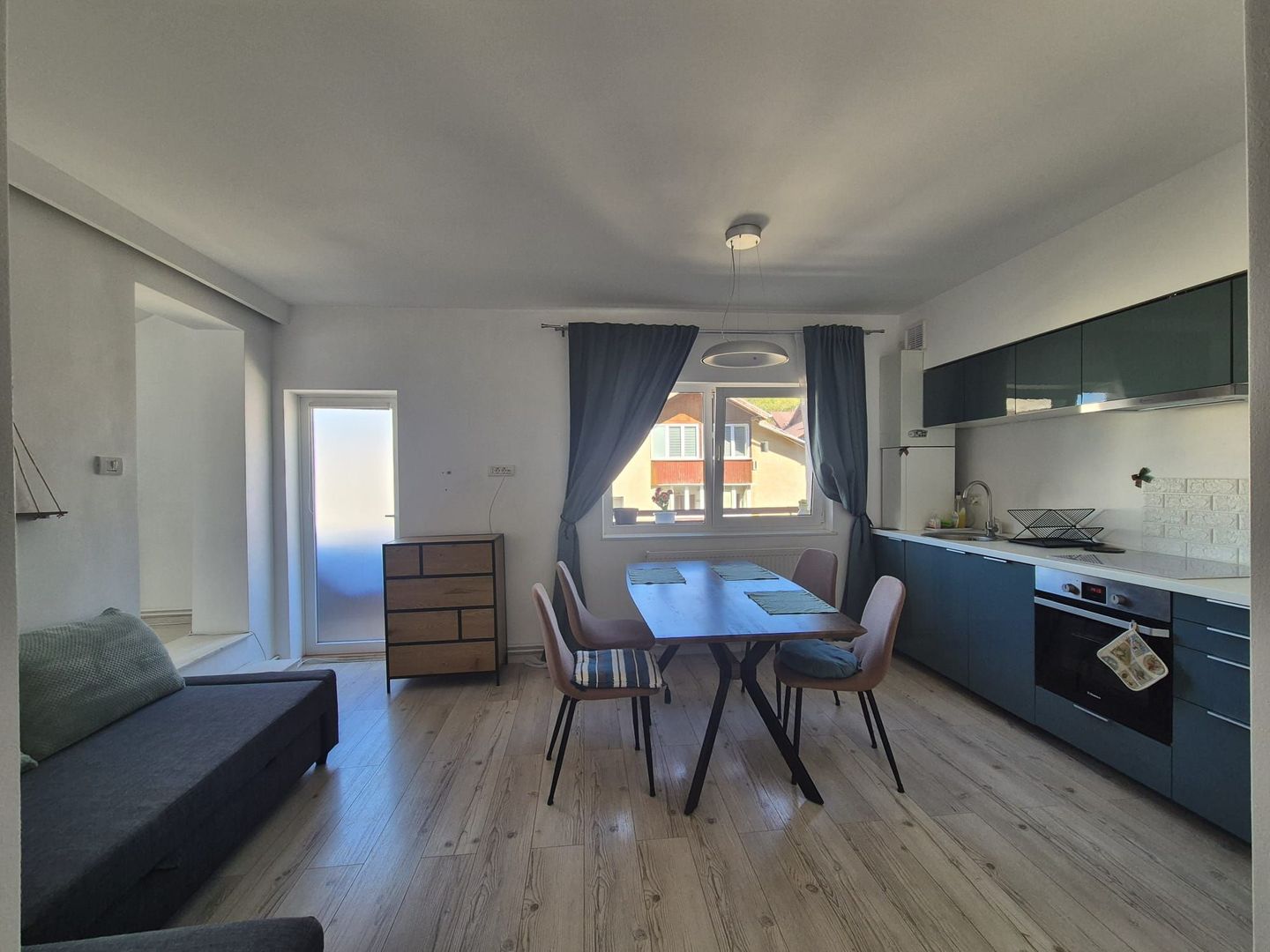 Exclusivitate - Imobil situat lângă pădure - Poză 12