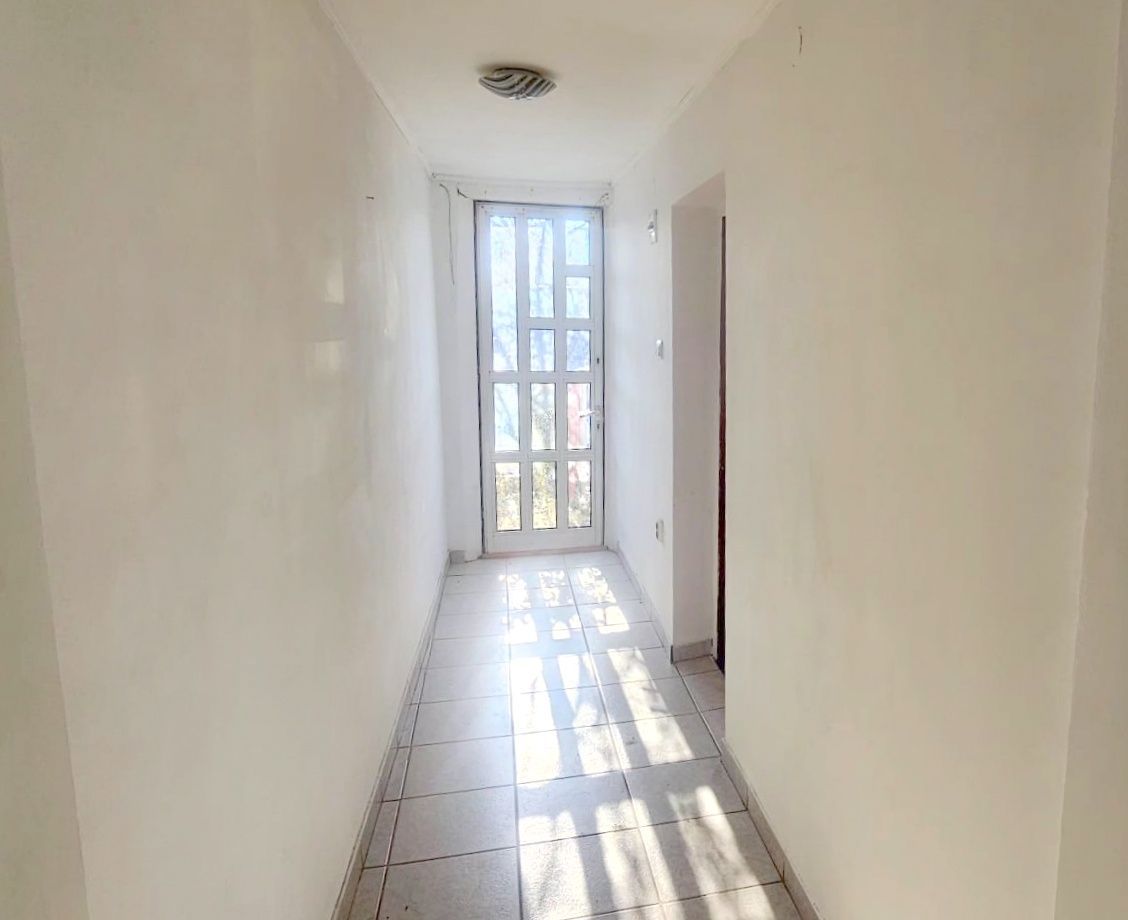 Casa individuala + 900 mp teren proprietate -Sendreni, jud. Galati - Poză 7