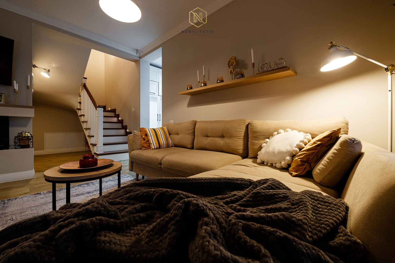 Casa Superba cu Garaj | 4 dormitoare | Liziera Padurii, Central | Com0 - Poză 4