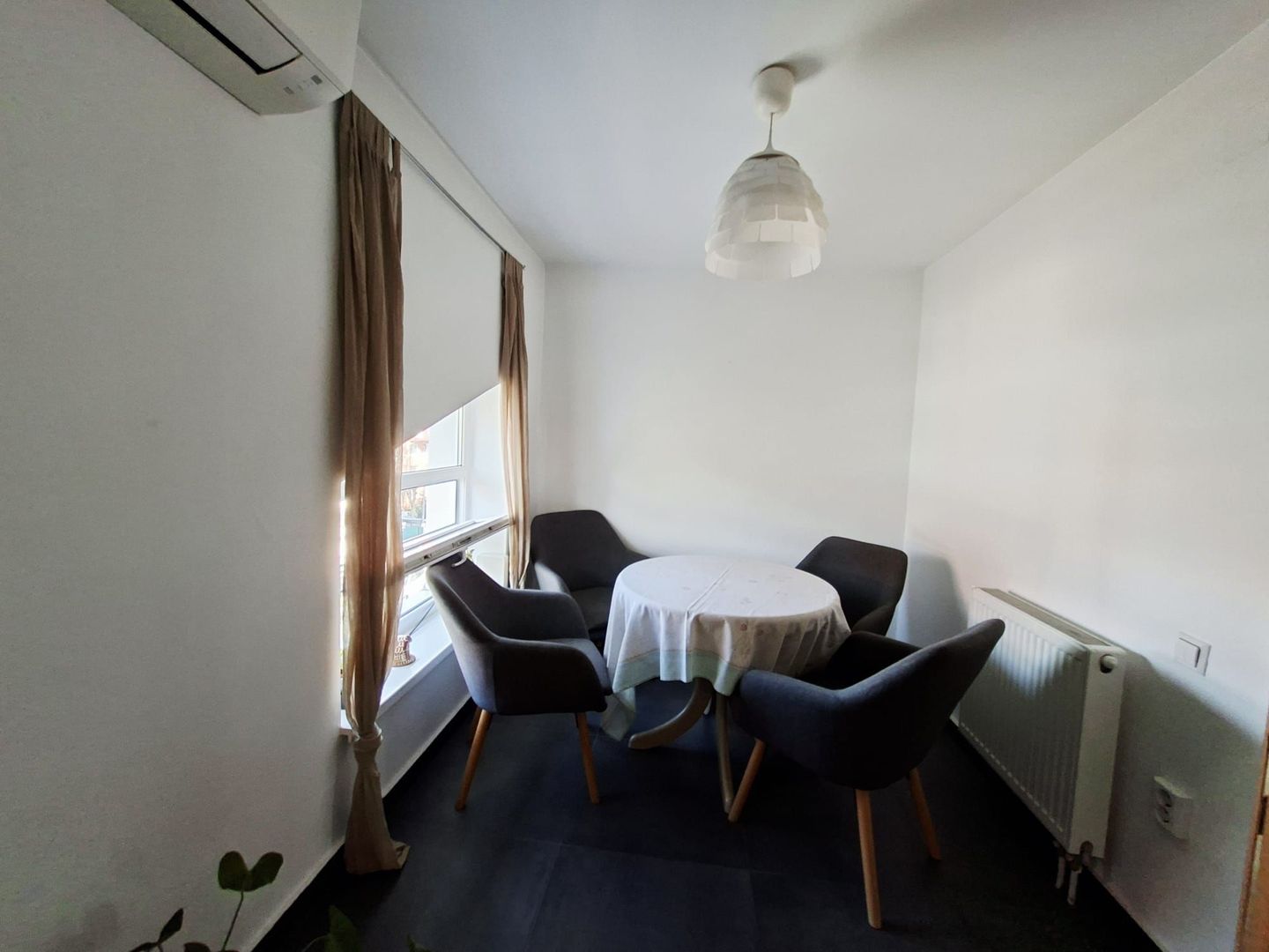 Apartament de vanzare in Buna Ziua | Parcare - Poză 2