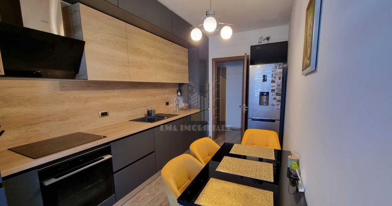 Apartament 2 camere decomandat Isaran Tractorul Brasov - Poză 4