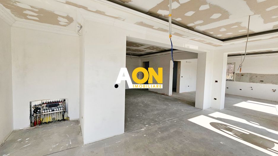 Casă 6 camere în Ciugud, dotări premium și design modern, 710 mp teren - Poză 9