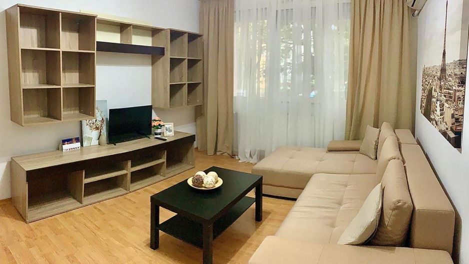 Garsoniera Superba | Compozitorilor Metrou Favorit - Poză 1