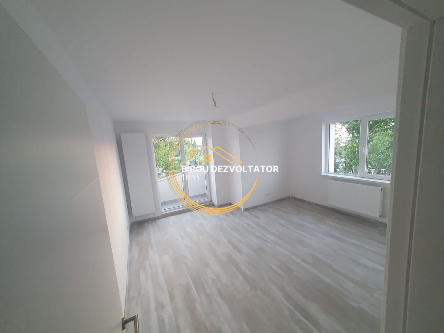 Pret promo 1 decembrie Metrou STB Parc Auchan titan Pret promo TVA 9% - Poză 1