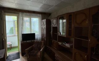 Vand apartament 2 camere,et.1 - Poză 3