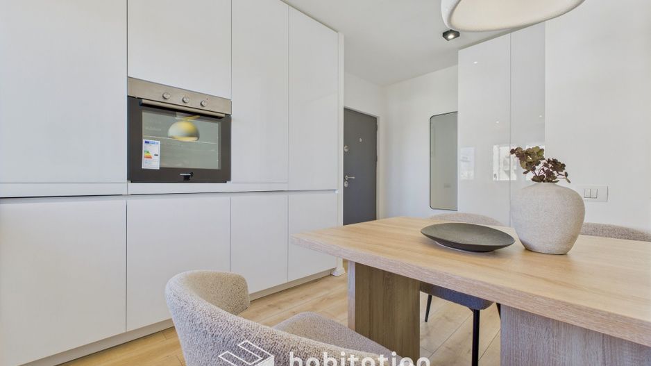 Locuința ideală – Apartament cu 3 camere renovat complet - tur virtual - Poză 15