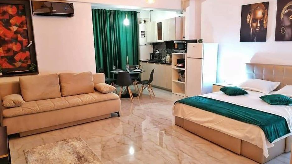 Studio de vanzare in Mamaia Nord - Prima linie la mare - Ocazie - Poză 1