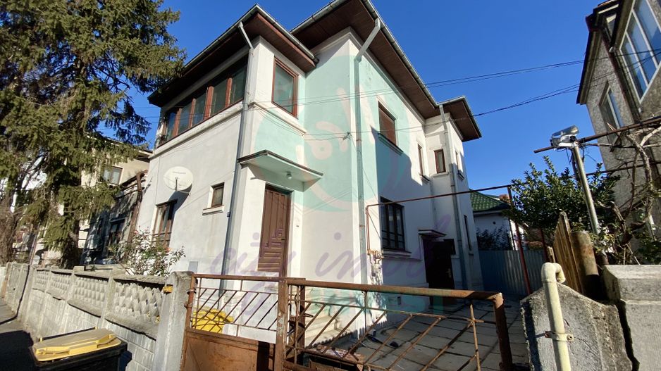 Casa singura in curte in apropiere de Parcul Carol - Poză 1