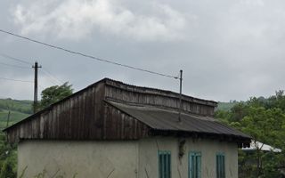 Teren intravilan de 2950 mp cu casă bătrânească în Comuna Brăești, Județul Iași - Poză 4
