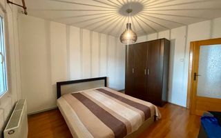 Apartament de vânzare - 3 camere, Turnișor - Poză 2