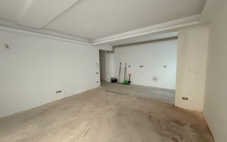 Apartament 4 Camere de Vanzare - Poză 19