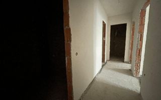 Apartament decomandat cu 3 camere, 2 bai -s.utila 61.57 mp - loc de parcare - Poză 4