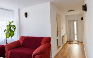 Casă individuală cu 2 apartamente și anexă generos de 100 mp - Poză 2