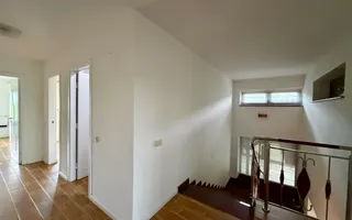 Casă premium de închiriat-Cisnadioara - Poză 31