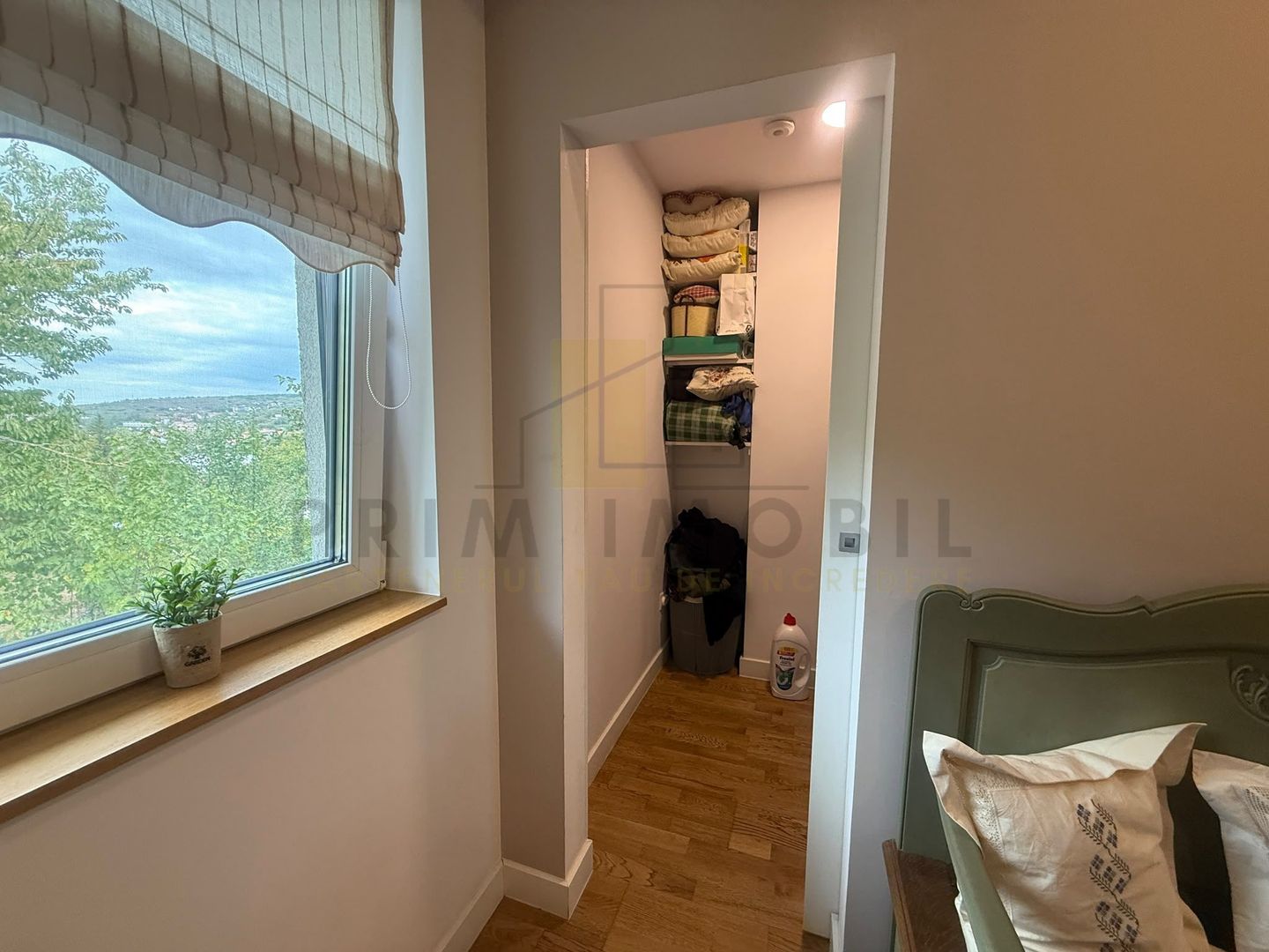 Vila individuala Bucium, 3 camere, curte proprie, mobilata complet, - Poză 11