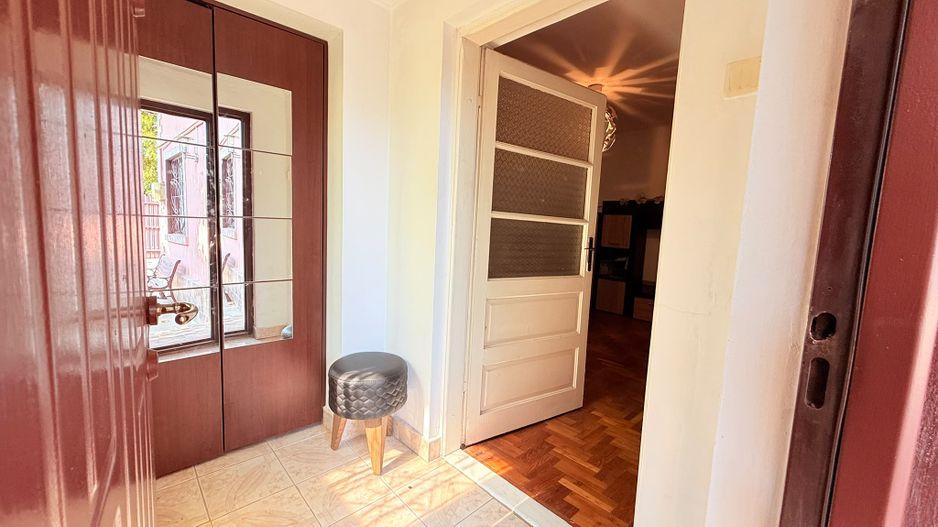 Casă de vânzare | 5 camere| Teren 428 mp | Voluntari, lângă Școala 1 - Poză 5