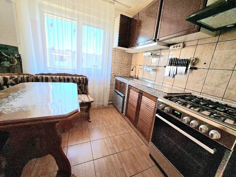 Apartament 2 camere- Craiovita Noua - Poză 4