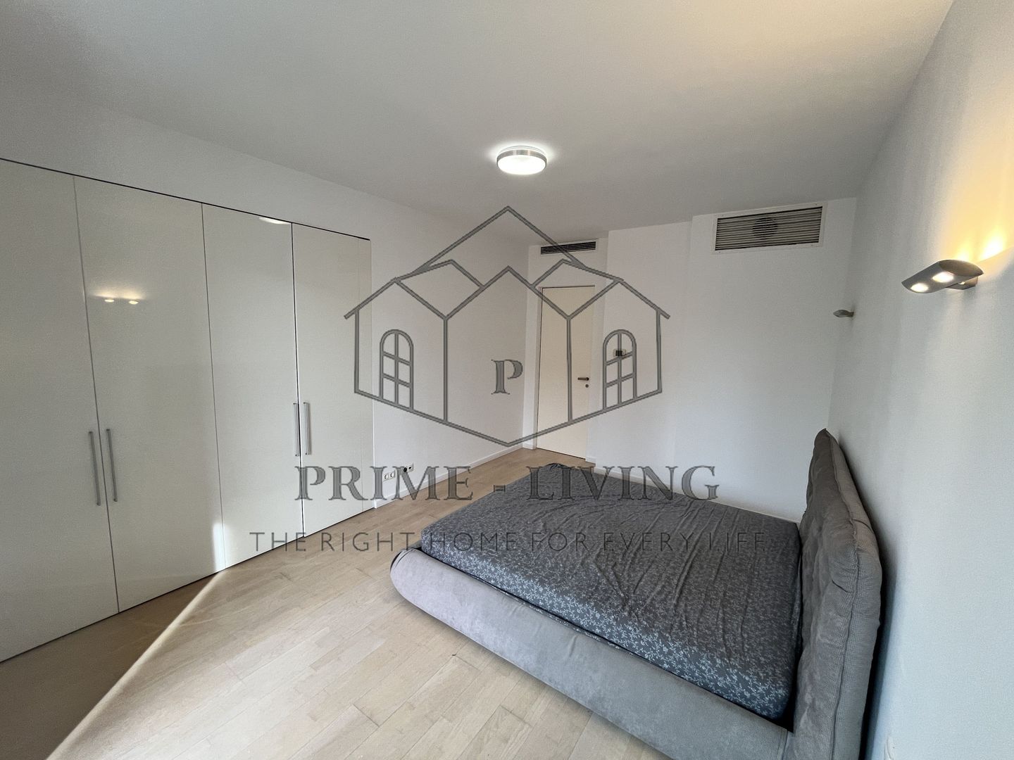 GORGEOUS 4-ROOM APARTMENT NEAR VERDI PARK - Poză 5