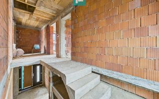 Casă la roşu P+E+M în Şagu - Poză 9