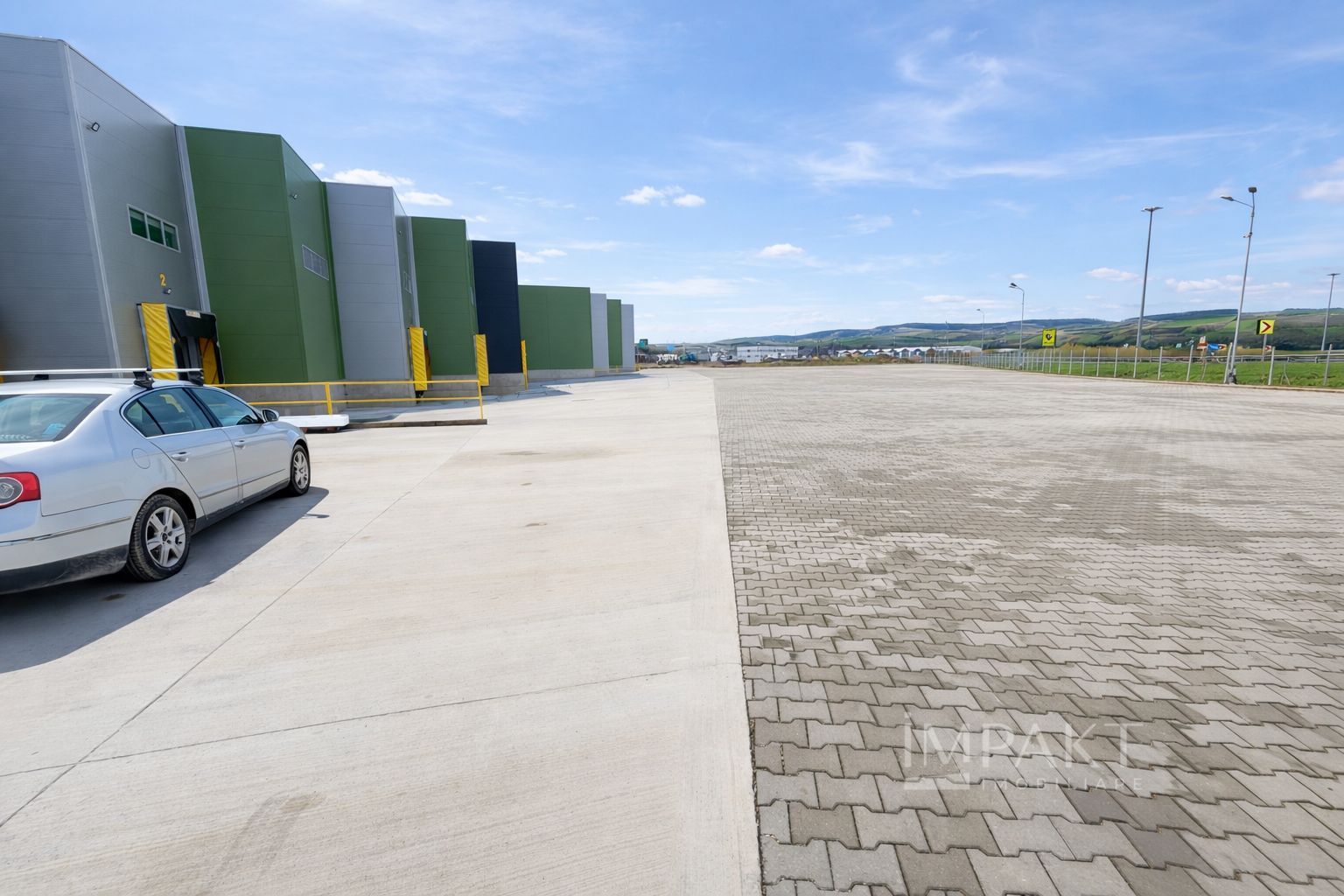 De închiriat - Hală industrială 3200mp -Gilau - Poză 5