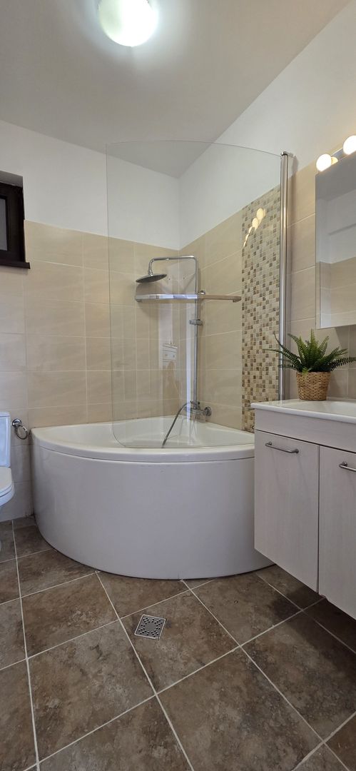 Apartament 3 camere si loc de parcare - Poză 27