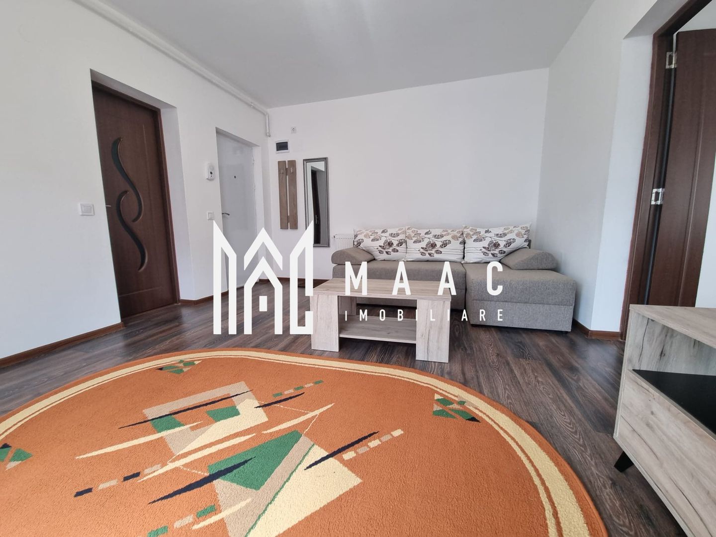 Apartament 2 camere | Etaj 1| Loc de parcare| Balcon - Poză 2