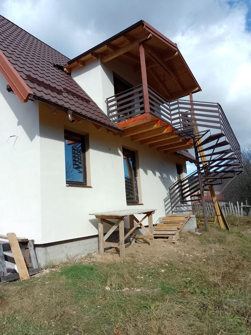 Vila P+M  cu terasa +container si teren 1250mp -Valea Neagra - Poză 5