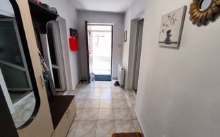 VIILE NOI - casa cu o curte generoasa disponibila imediat - Poză 16