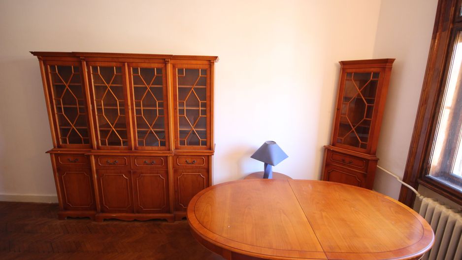 Apartament deosebit cu 3 camere în zona P-ta Victoriei - Poză 11