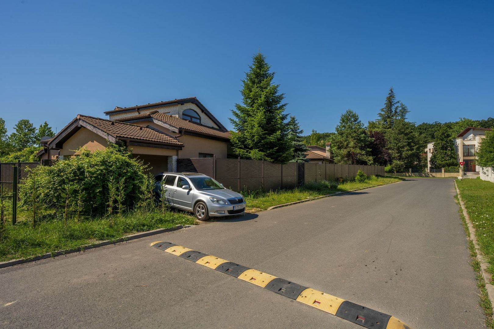 2 Vile individuale in Paradisul Verde P+M, caramida, ideal familii - Poză 32