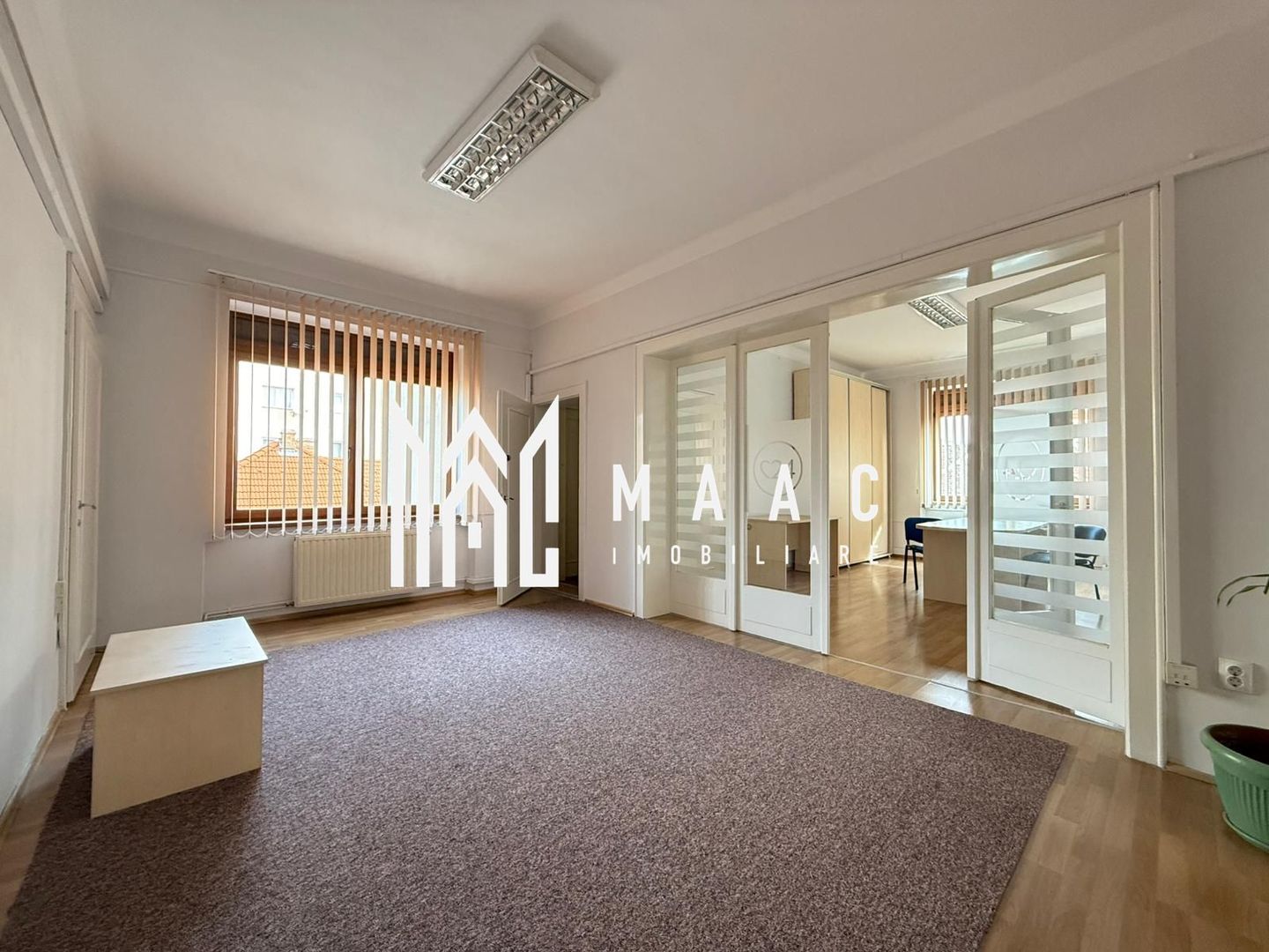 Spatiu birouri | 110MP | Parcare | Curte | Calea Dumbravii - Poză 1