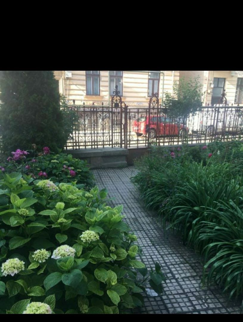 Apartament  in vila interbelica, centrul  Bucureștiului langa Cișmi - Poză 1