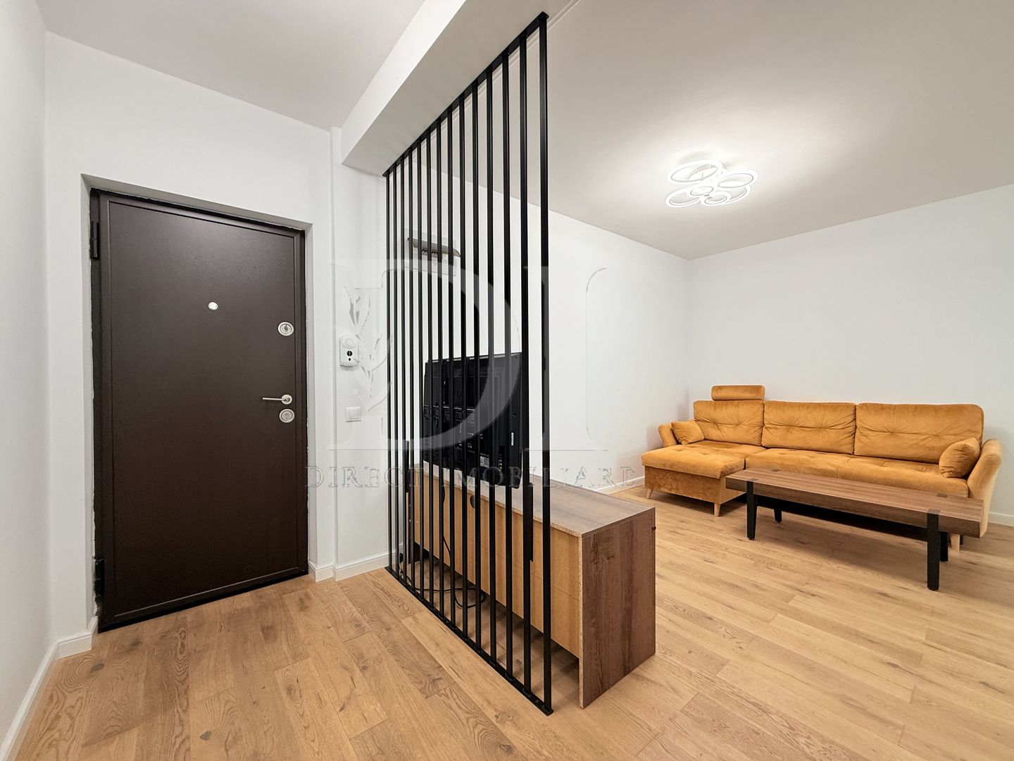 Apartament la cheie / etaj intermediar / Zona Eroilor - Poză 4