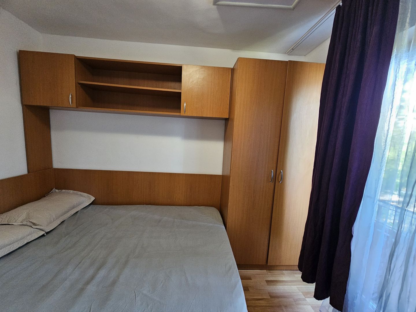Apartament de vanzare 2 camere Tomis Nord etaj 3/4 - Poză 4