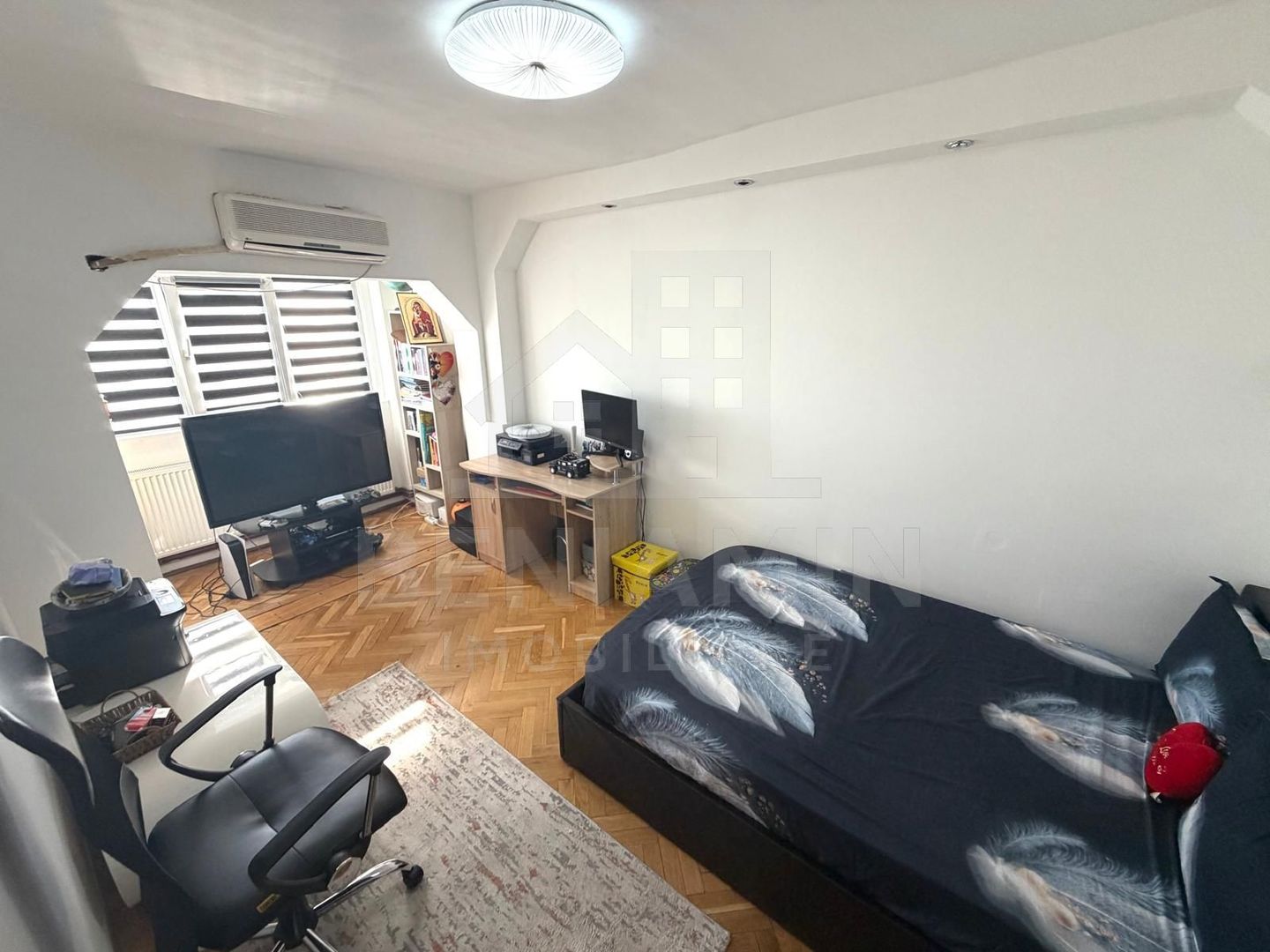Apartament 2 camere decomandat 1 Mai Parcul Romanescu etaj 3 56mp - Poză 4