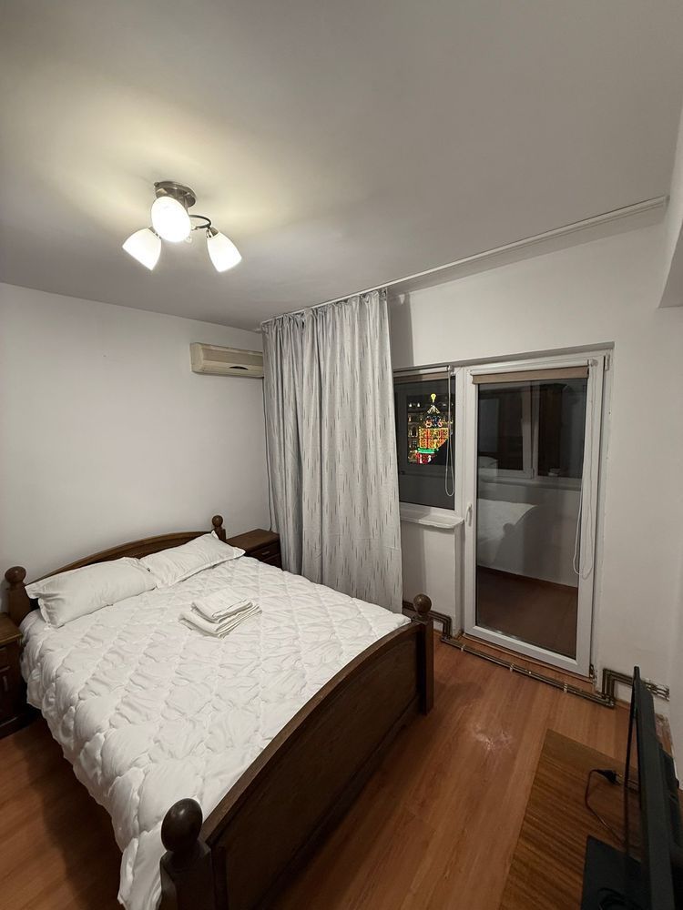 Apartament cu 3 camere- Ultracentral - Poză 4