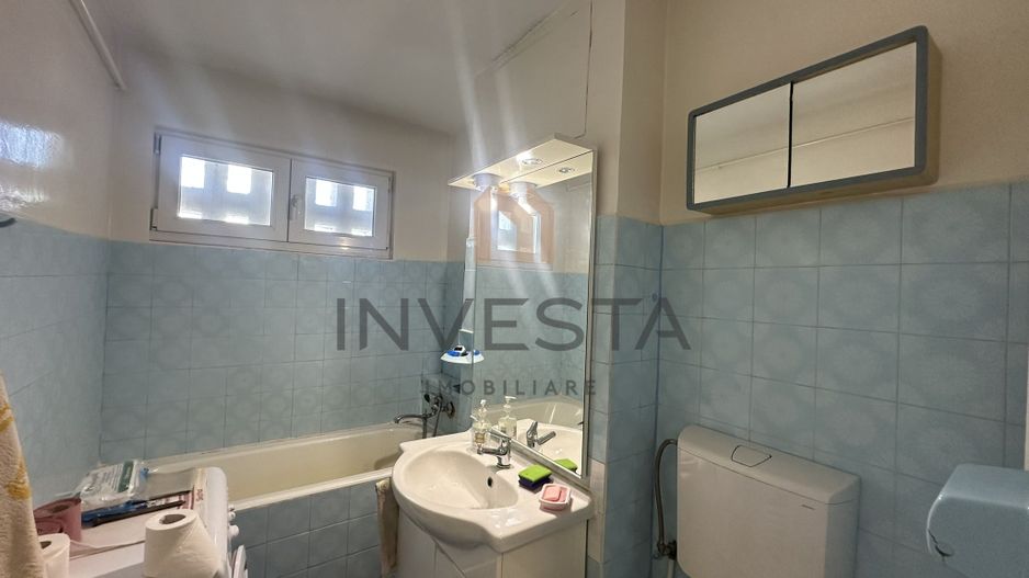 Apartament 3 camere decomandate zona Piata Hermes. - Poză 9