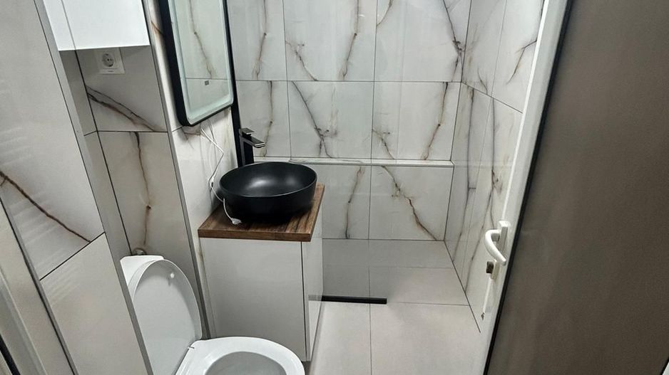 ageuropa.ro vinde apt. 4 cam. 78mp la etajul 2 în Micro 16. - Poză 9