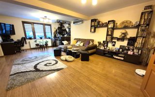 Casa 4 Camere, P+M, 137 mp, Teren 327 mp,  Toate Utilitatile, Micesti - Poză 1