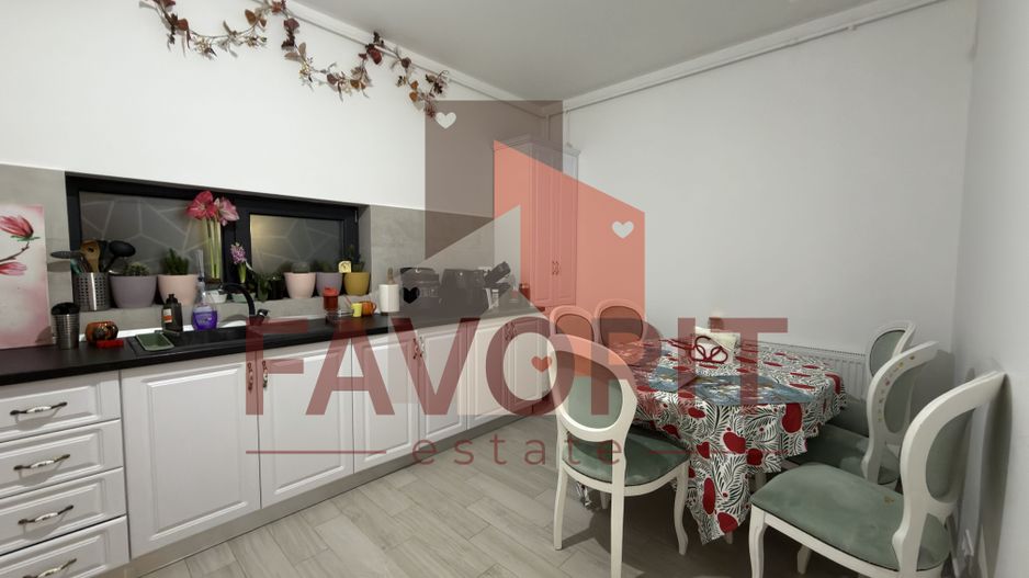 Decomandat. Cu gradina proprie. Mobilat si utilat - Poză 4