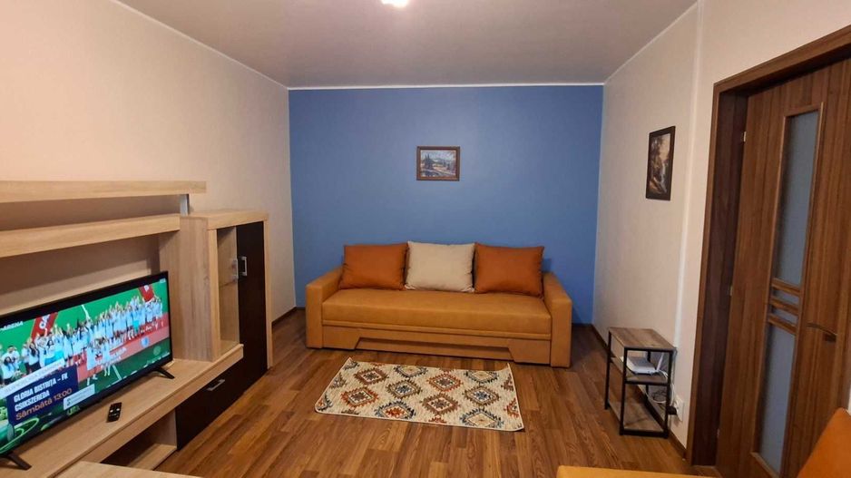 De inchiriat apartament 2 camere zona Gorjului/Lujerului - Poză 1