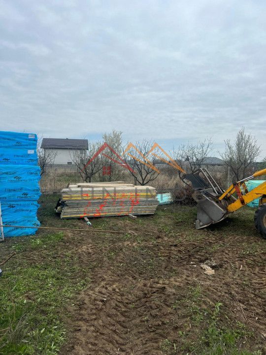 Teren Intravilan, 633mp, autorizatie de constructie emisa, Domnesti,IF - Poză 2