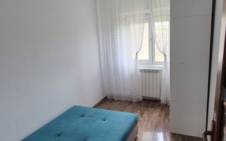 Vanzare apartament 3 camere micro 16 , 60mp, pret 78.000E (negociabil) - Poză 4