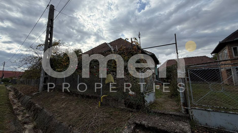 Casa cu teren de 1350 mp | Lapusel - Poză 2
