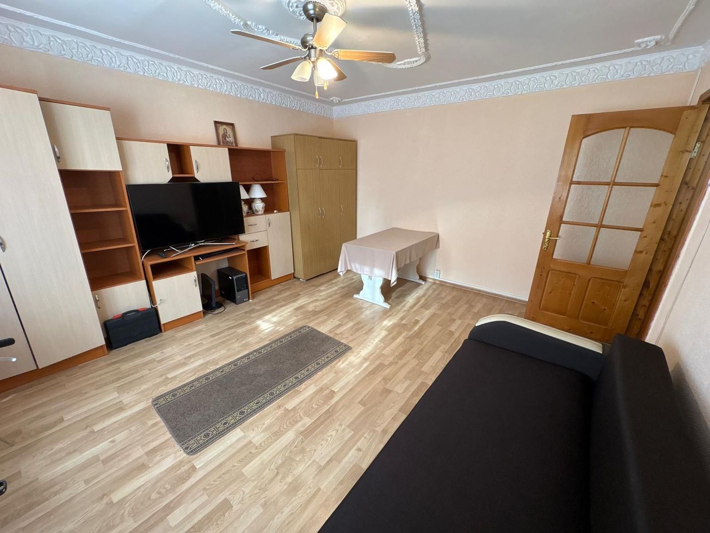 Garsonieră decomandată  37 M² etaj 2 Pescarilor mobilată+utilată - Poză 5