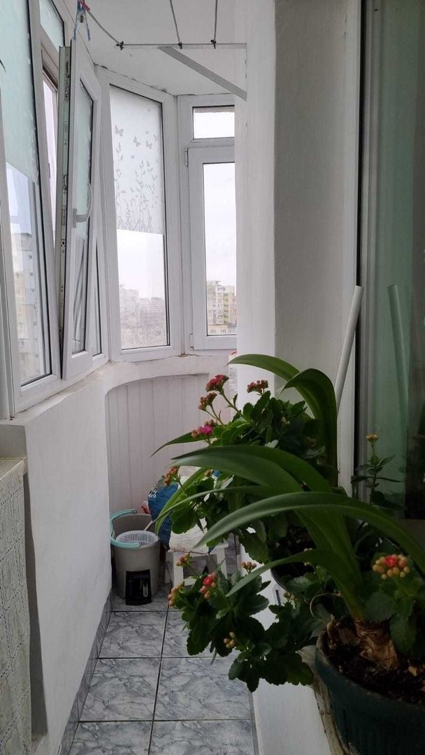 Apartament 3 camere, decomandat, Micro21 - Poză 7